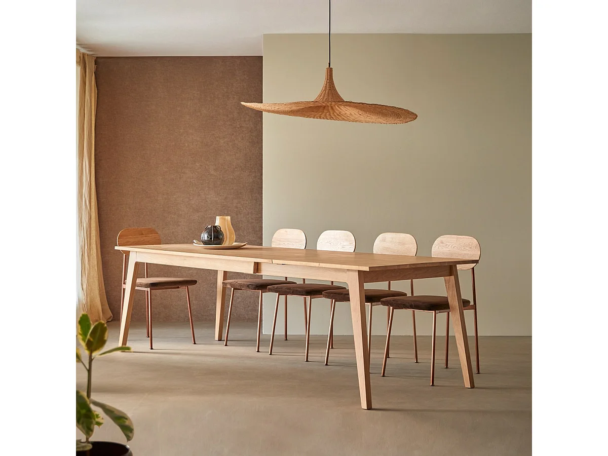 Ausziehtisch aus massivem Eichenholz 6-12 Pers. 260x91 Esmée