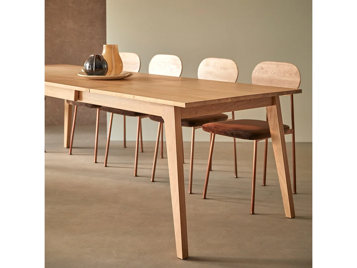 Ausziehtisch aus massivem Eichenholz 6-12 Pers. 260x91 Esmée