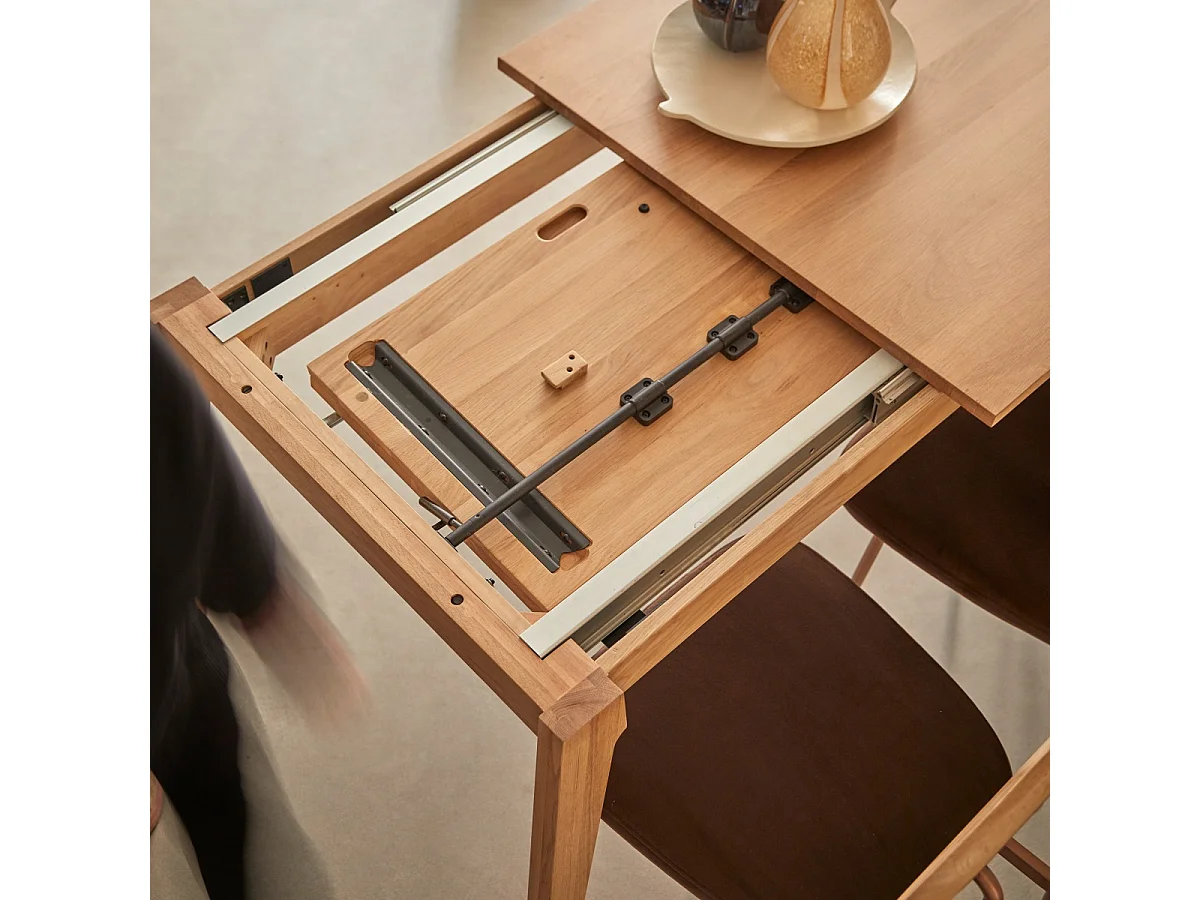 Ausziehtisch aus massivem Eichenholz 6-12 Pers. 260x91 Esmée