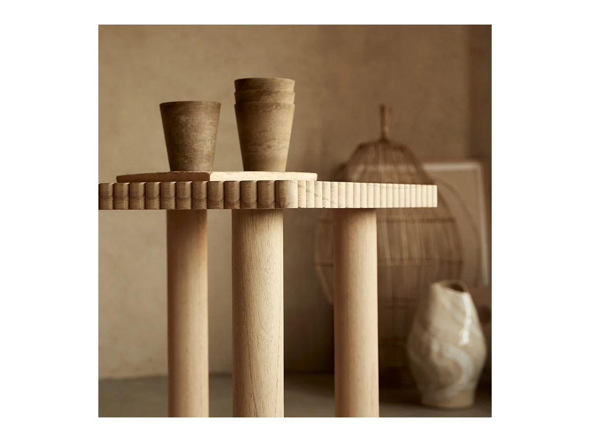 Bout de canapé en bois de mindi Mollie