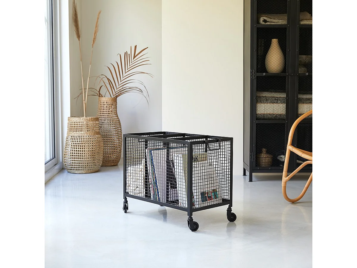 Kiste auf Rollen Aufbewahrungsbox Korb Metallkorb Verstauen industrielles Design