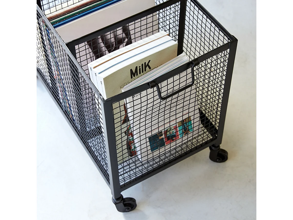 Kiste auf Rollen Aufbewahrungsbox Korb Metallkorb Verstauen industrielles Design