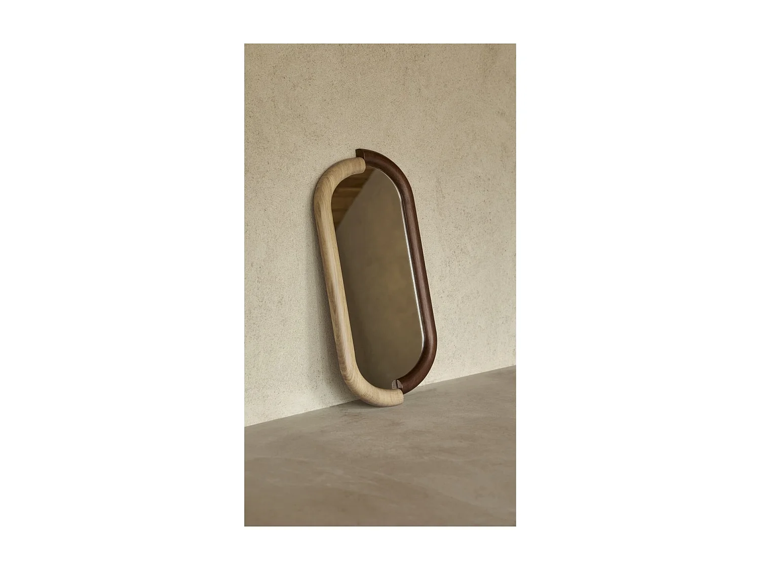 Spiegel aus massiver Eiche 72,5x40 cm Opera