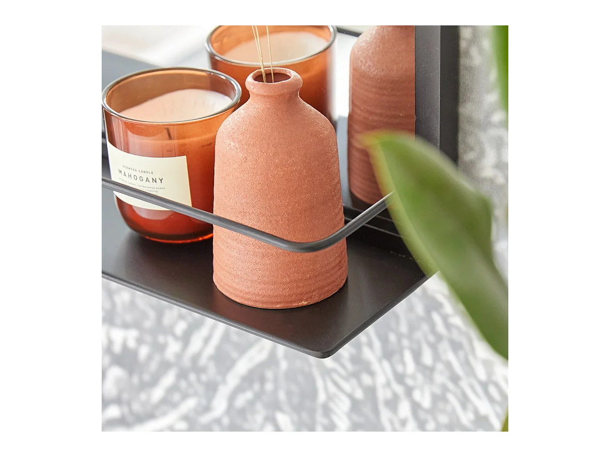 Spiegel aus Metall 70 x 50 cm mit Ablagefläche industrieller Stil bei Tikamoon