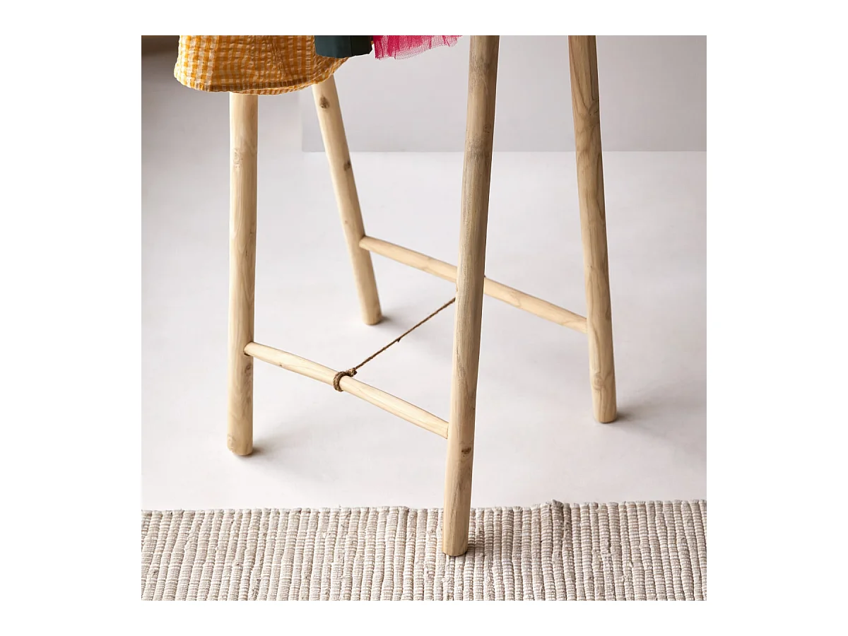 Einfacher Kleiderständer Kilim aus Teakholz für Kinder 160
