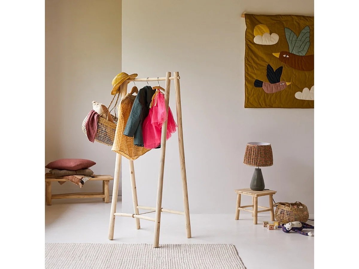 Einfacher Kleiderständer Kilim aus Teakholz für Kinder 160