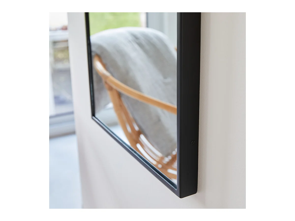 Spiegel aus Metall 80x50 cm in schwarz industreiller Stil Loft Stil neu Tikamoon