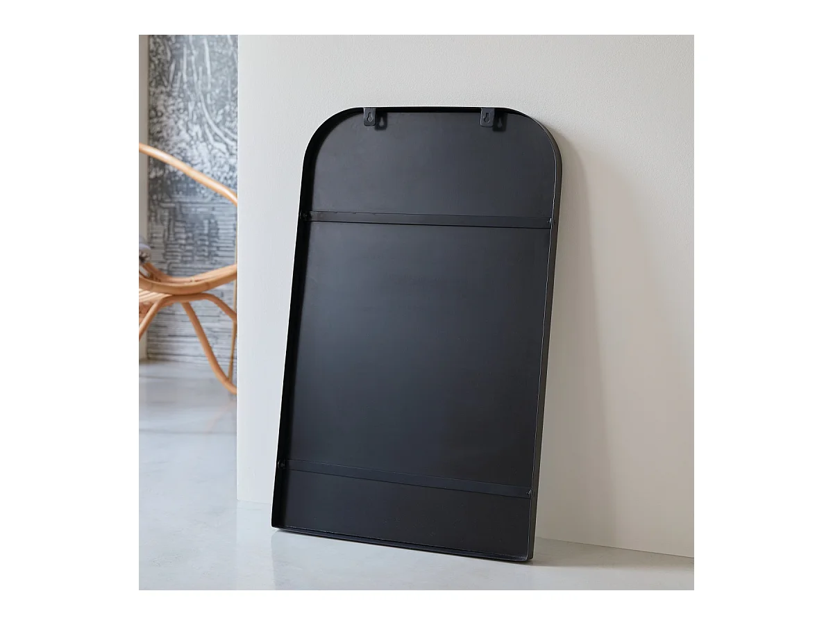 Spiegel aus Metall 80x50 cm in schwarz industreiller Stil Loft Stil neu Tikamoon