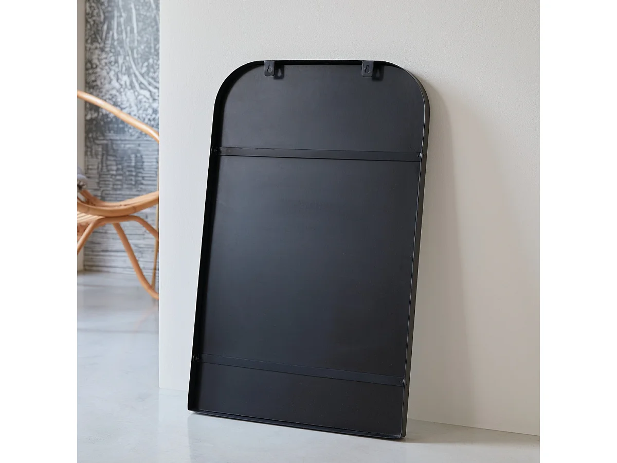 Spiegel aus Metall 80x50 cm in schwarz industreiller Stil Loft Stil neu Tikamoon