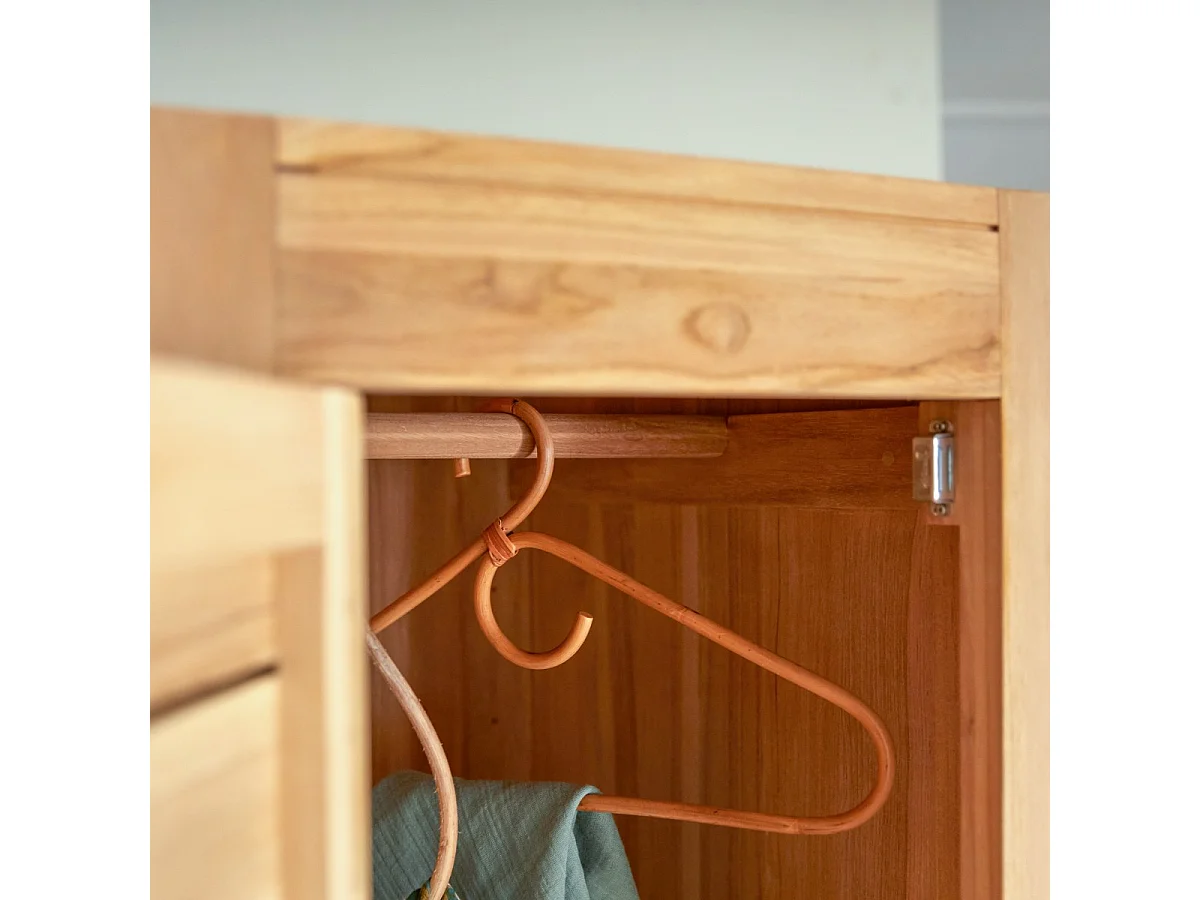 Einfacher Kinder-Hochschrank 180 Minimalys aus massivem Teakholz