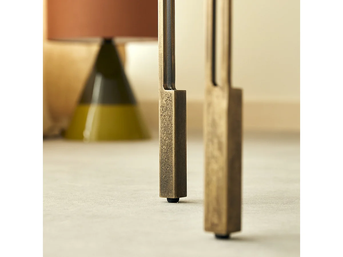 Comodino tondo in metallo e marmo Simëon