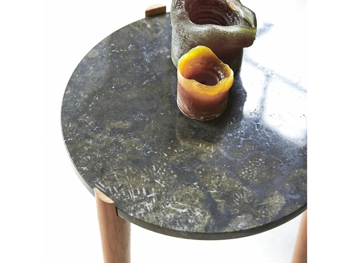 Comodino in legno di teak e marmo Nestor black