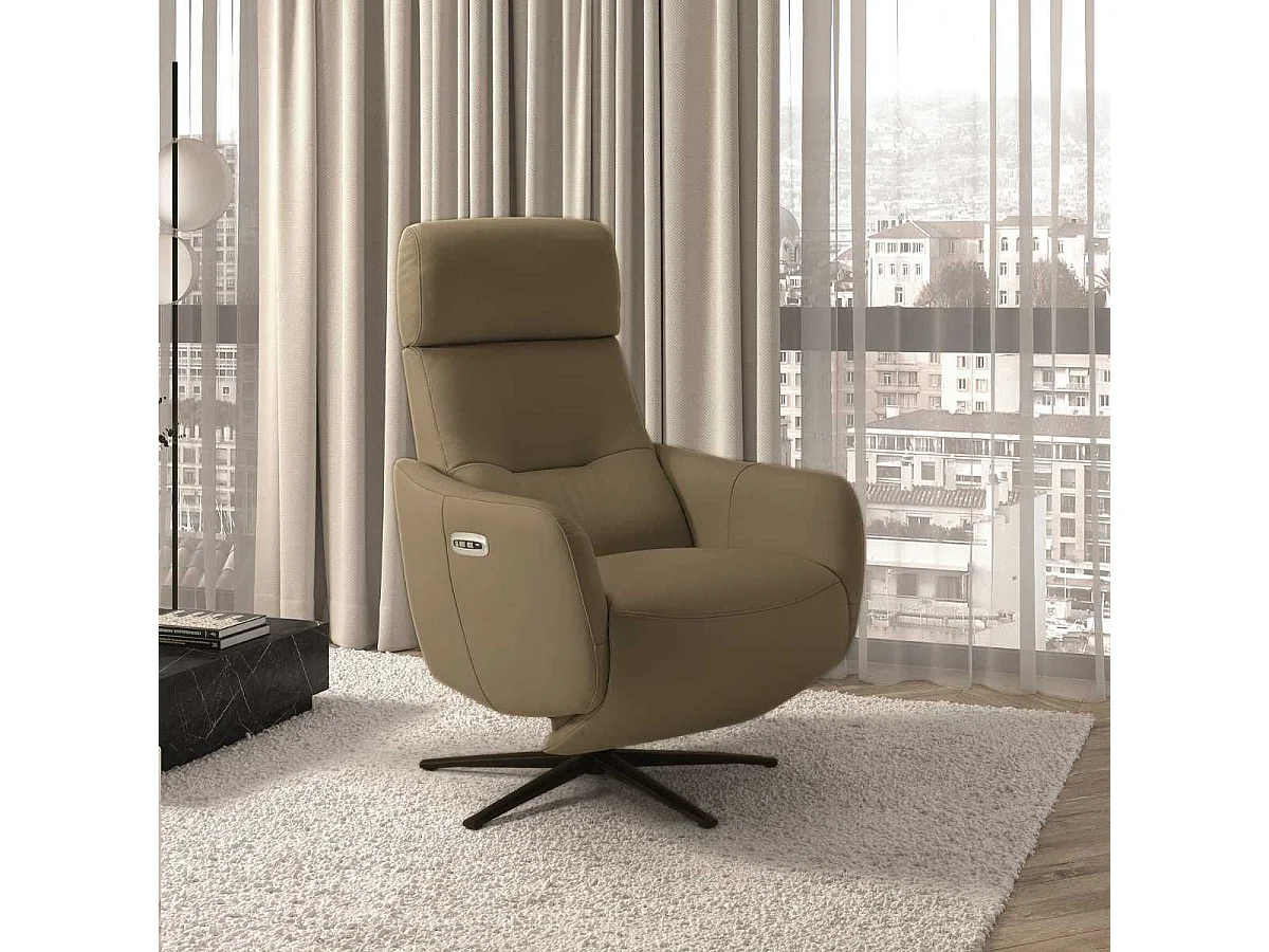 Fauteuil relax électrique pivotant avec têtière manuelle tout cuir marron clair - REANE