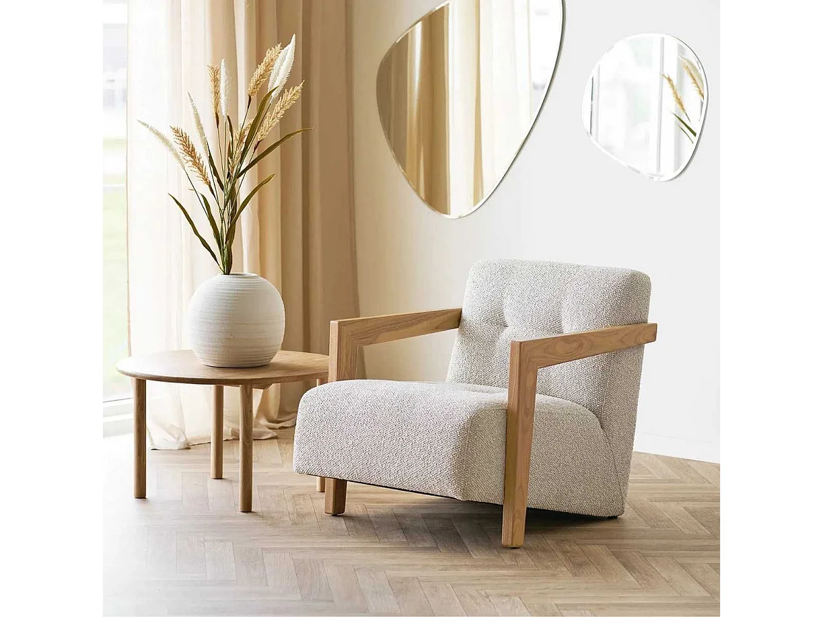 Fauteuil lounge vintage en tissu bouclette beige et accoudoirs en bois - FERNAND