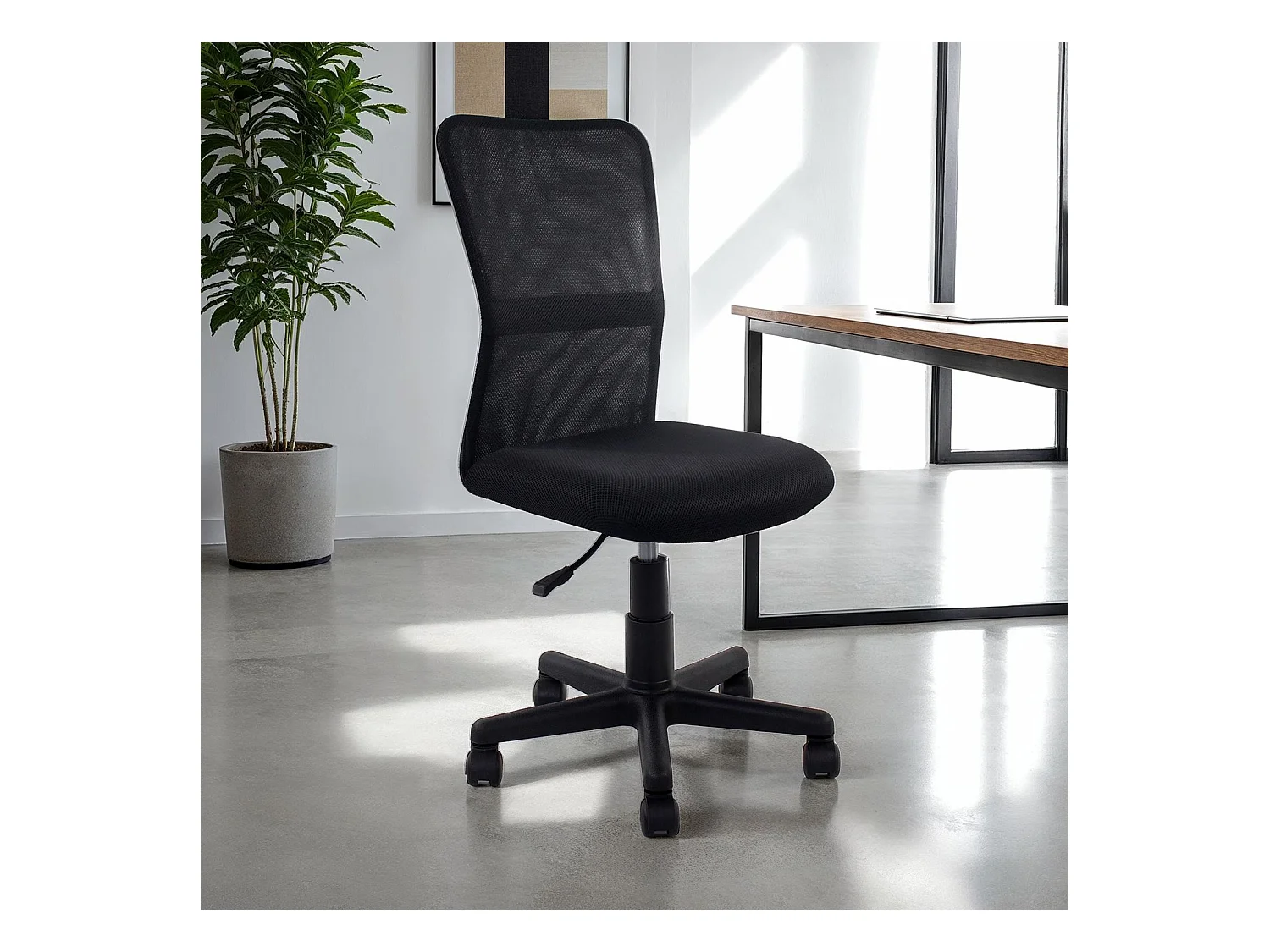 Chaise de bureau TODI noir assise pivotante et réglable en hauteur 99 cm, roulettes adaptées à la moquette