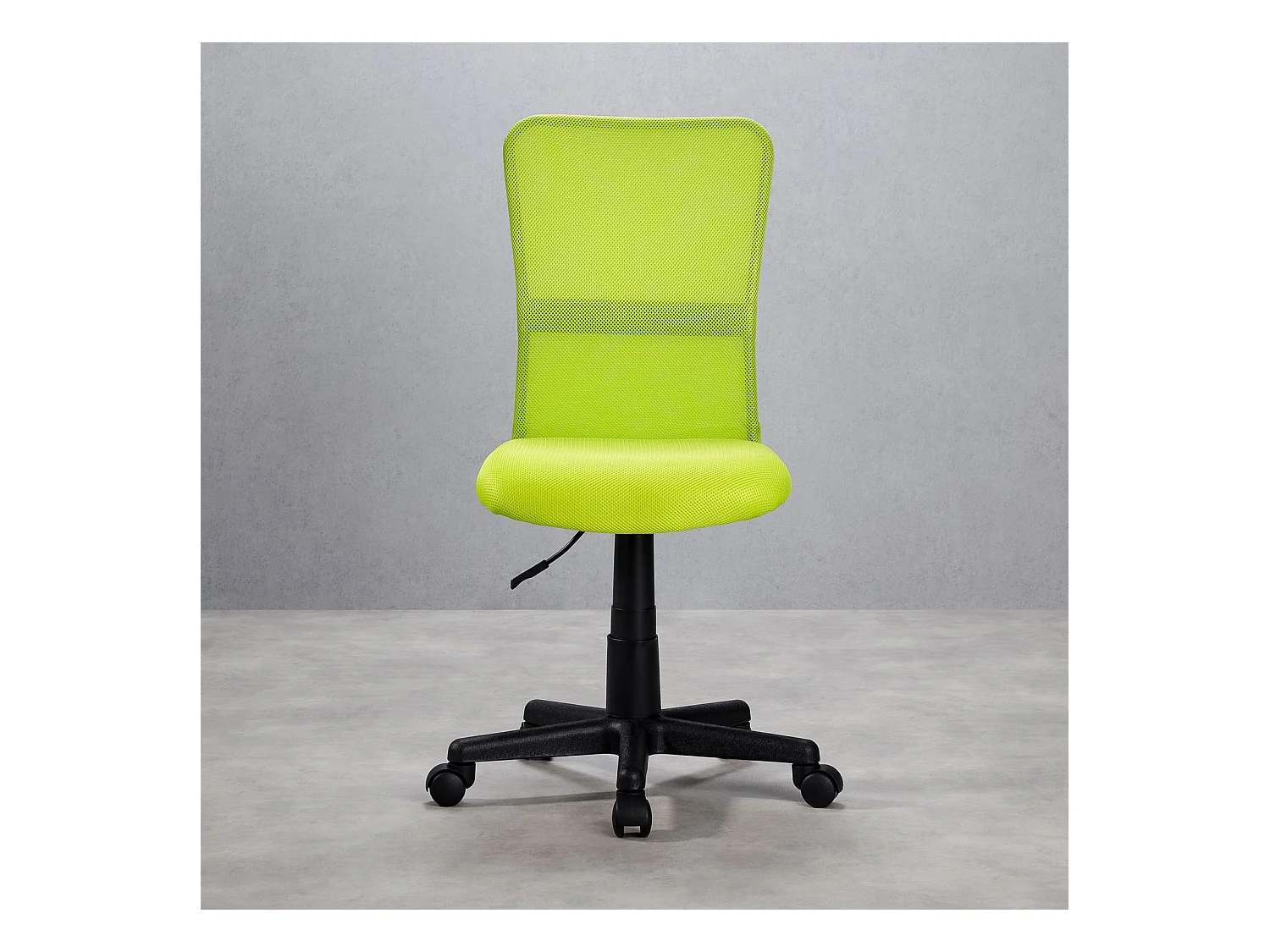 Chaise de bureau TODI vert assise pivotante et réglable en hauteur 99 cm, roulettes adaptées à la moquette