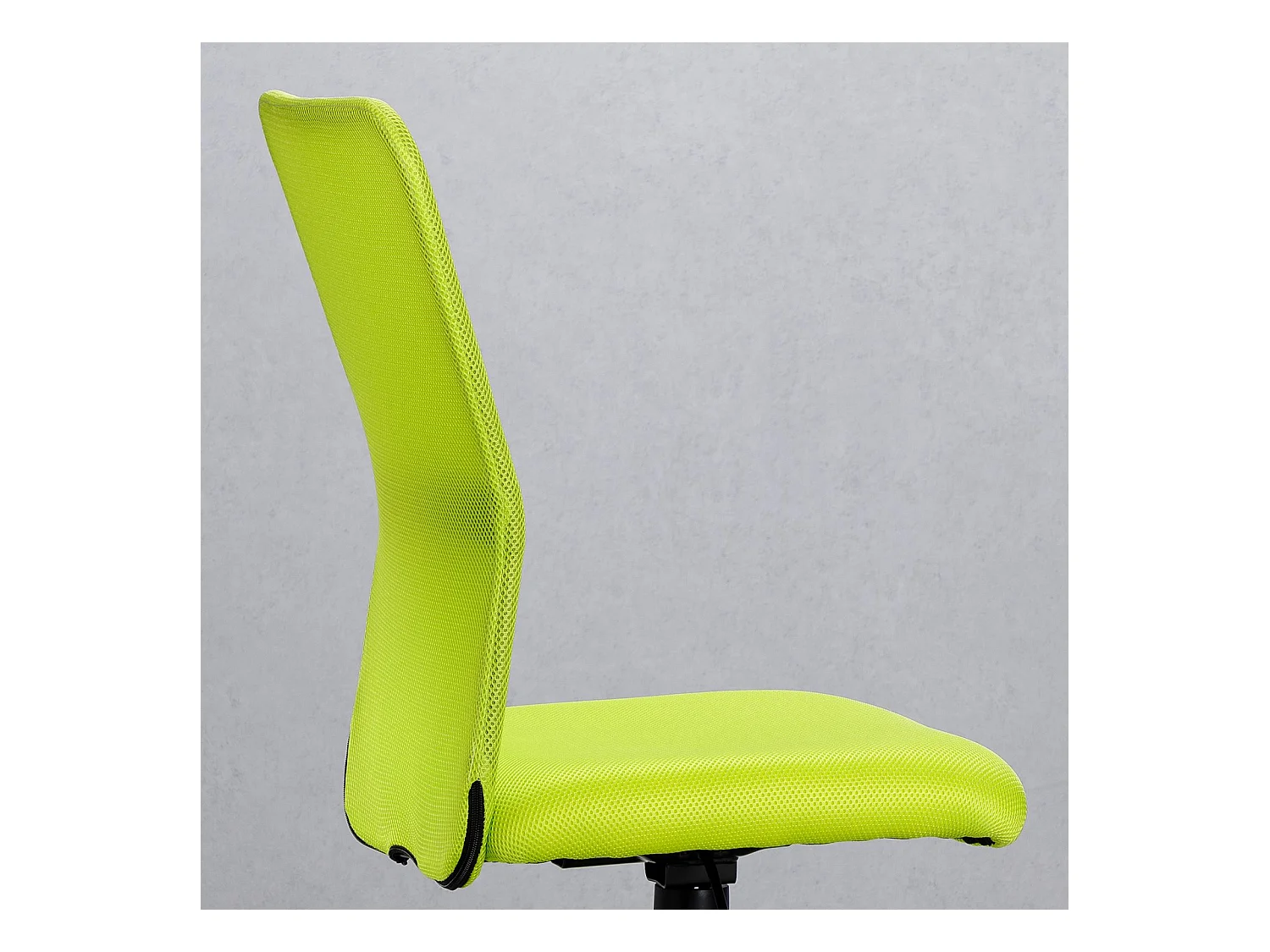 Chaise de bureau TODI vert assise pivotante et réglable en hauteur 99 cm, roulettes adaptées à la moquette
