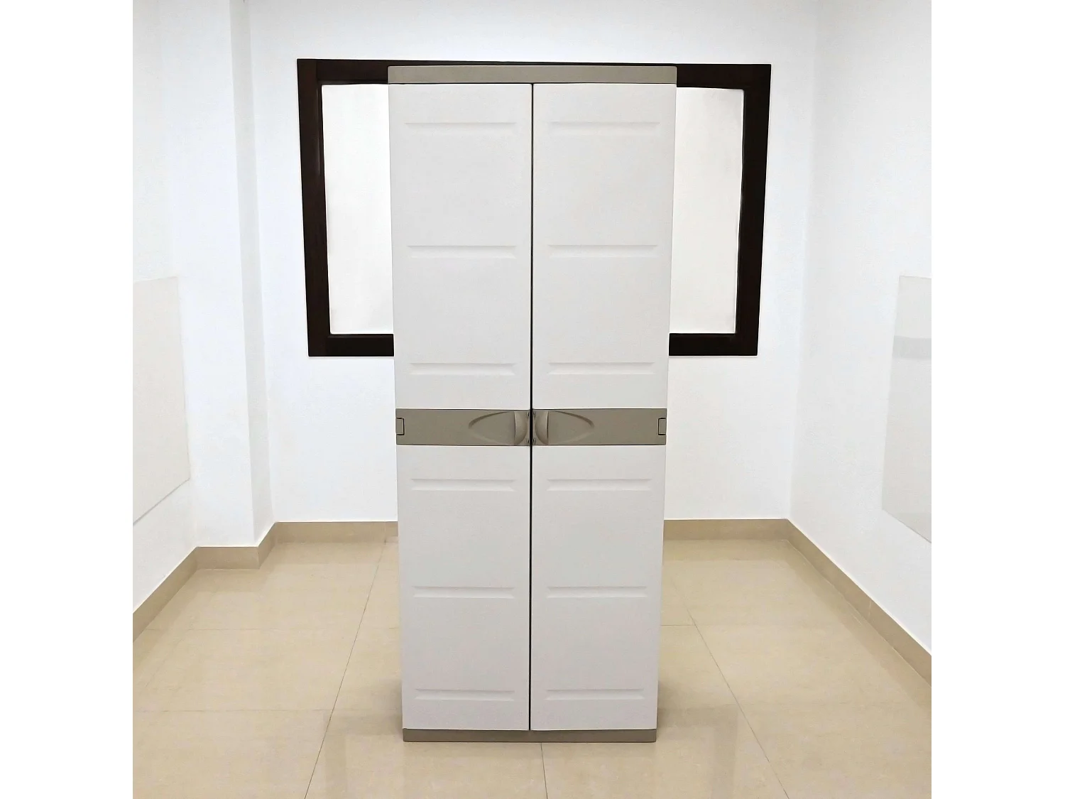 Outdoor-Schrank Titanium Beige 2 Türen 4 Regale Harz 70x176x41 cm