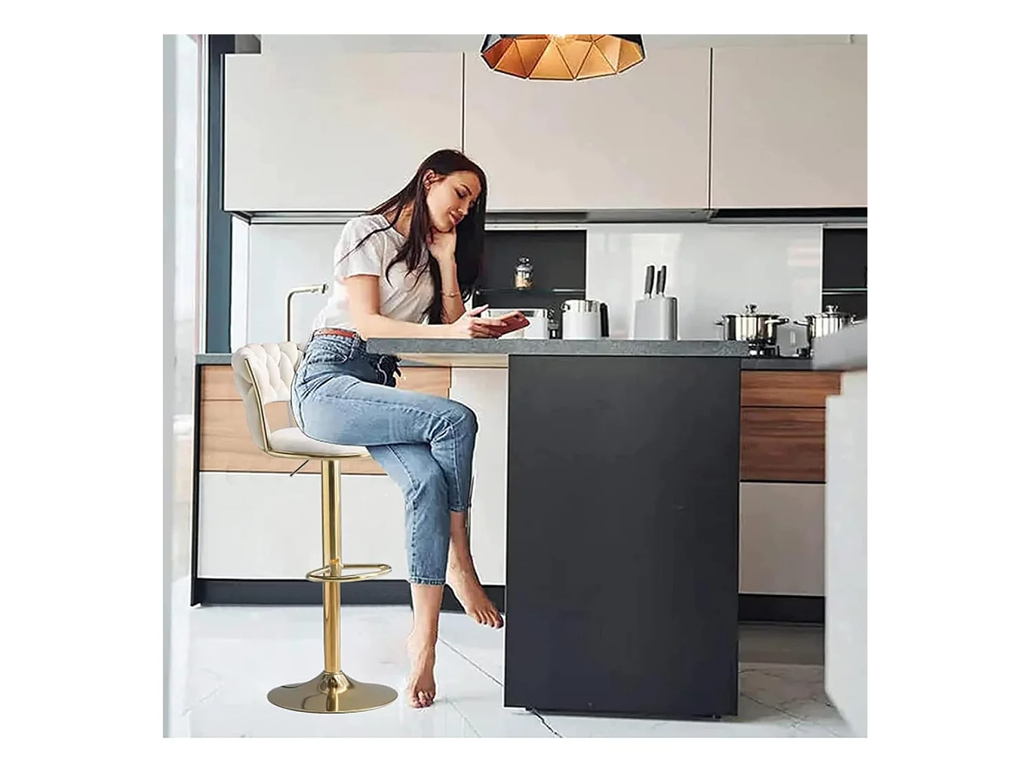 Lot de 2 Tabourets de Bar – Assise Tissée Ivoire – Pieds Dorés – Hauteur Réglable – 360° Rotatifs – Idéal pour Cuisine et Bar