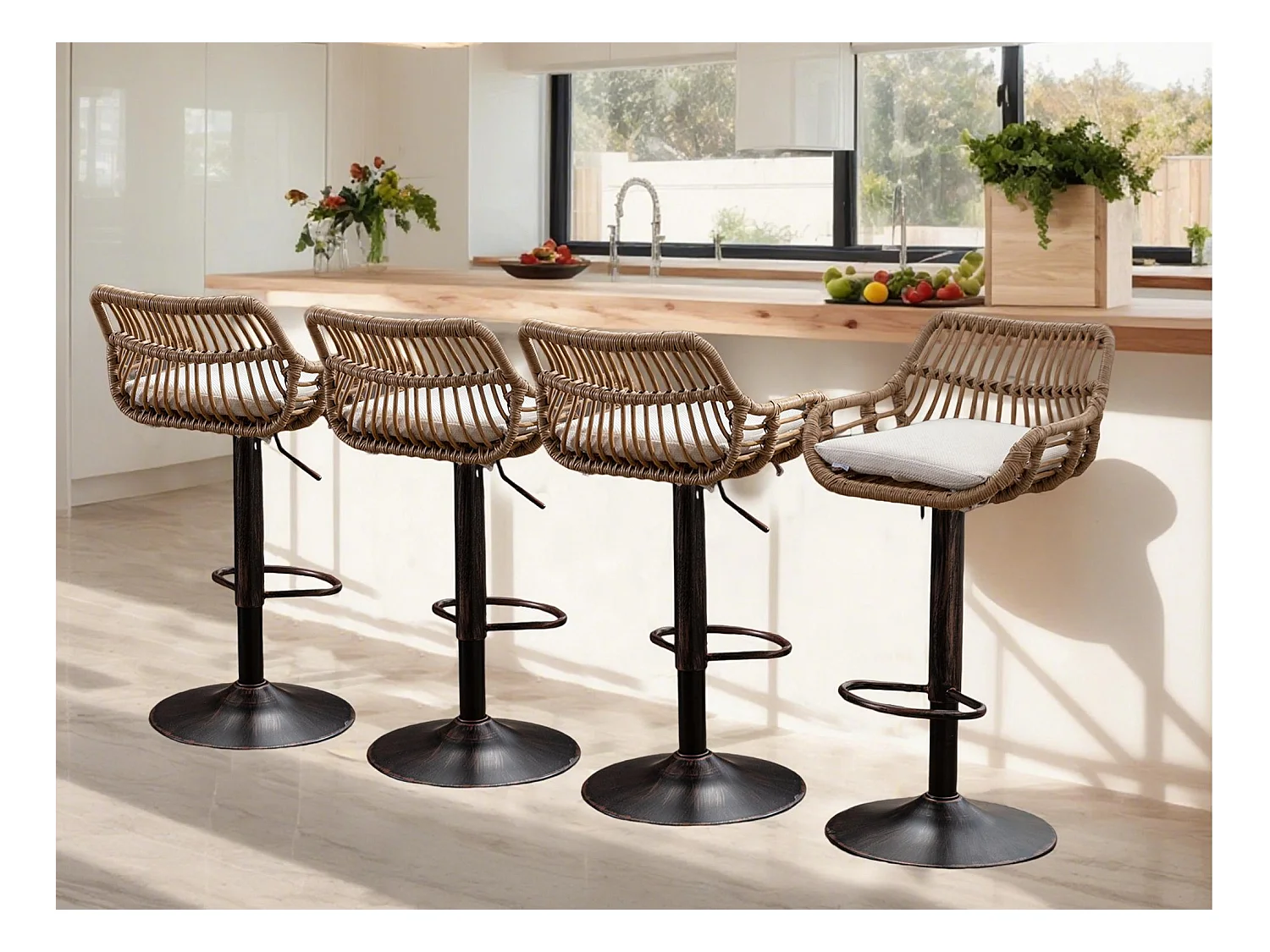 Lot de 4 Tabourets de Bar – Assise en Lin Beige – Base Métallique Marron – Design en Rotin – Confort Optimal