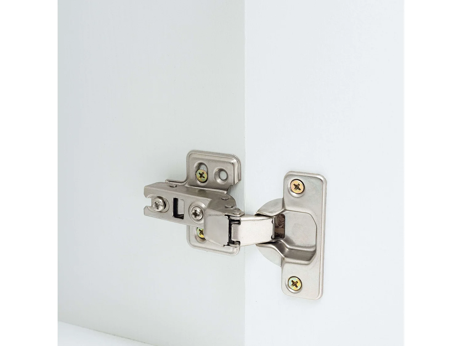 Aparador Anzio com 3 portas, pés de pinho, 140x68x35 cm, branco fosco