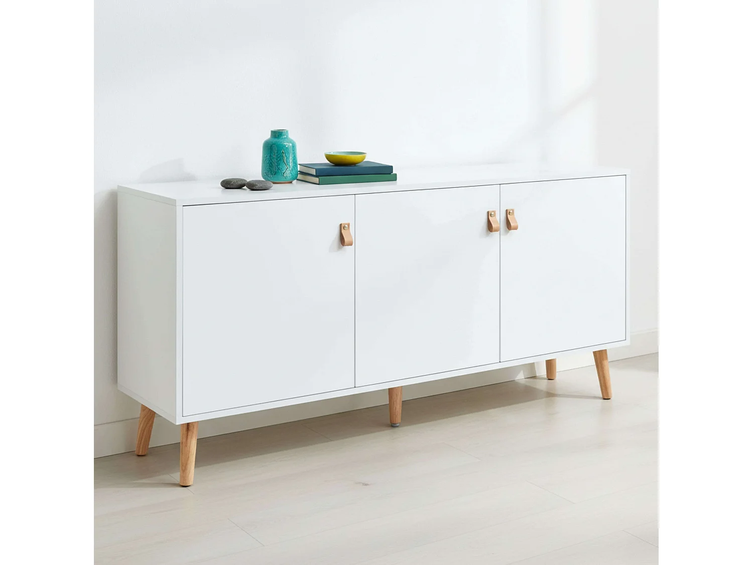 Aparador Anzio com 3 portas, pés de pinho, 140x68x35 cm, branco fosco