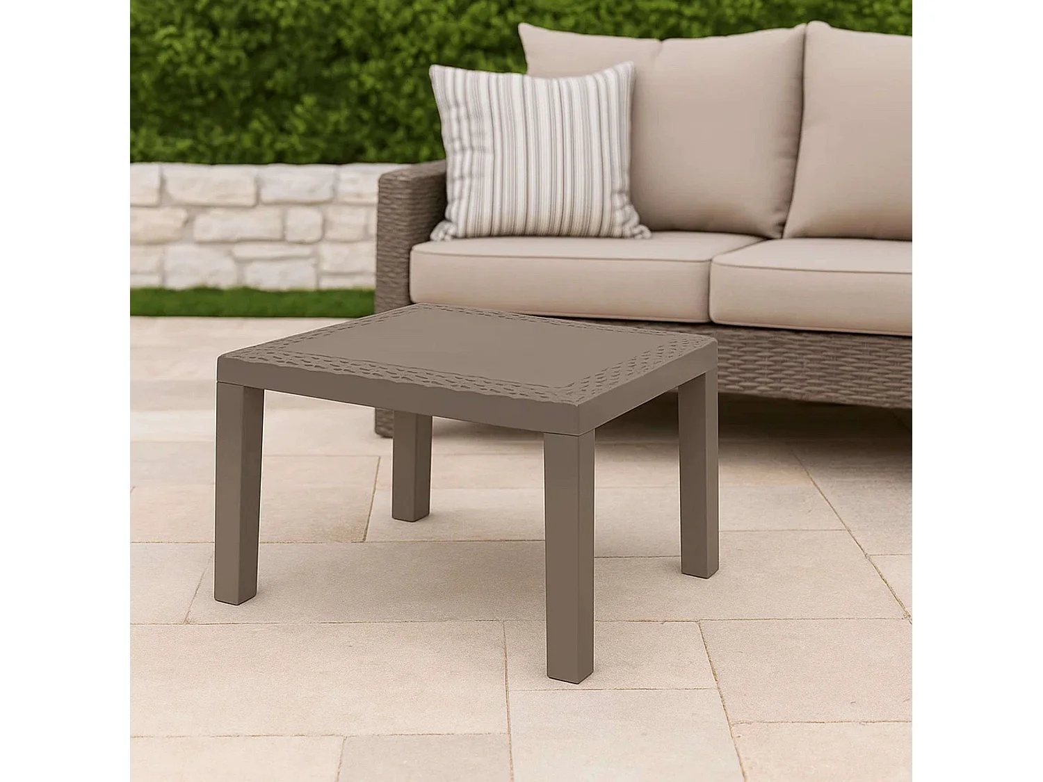 Mesa Centro Jack Exterior Moderna Marrón Fija en Polipropileno 46x59 cm