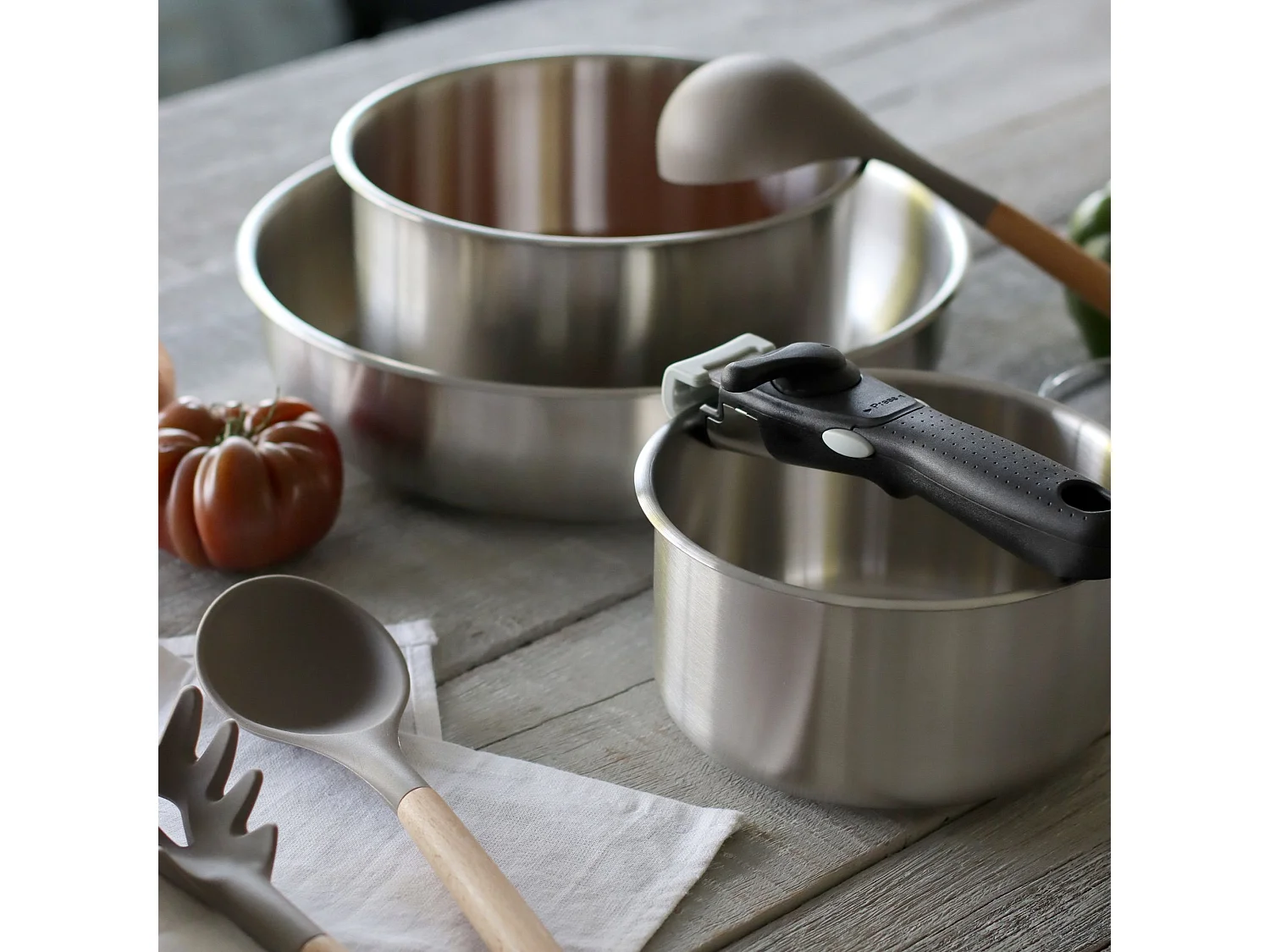 Menastyl - Lot De 3 Casseroles Iris 16/18 Et 20cm En Acier Inoxydable Avec Poignee