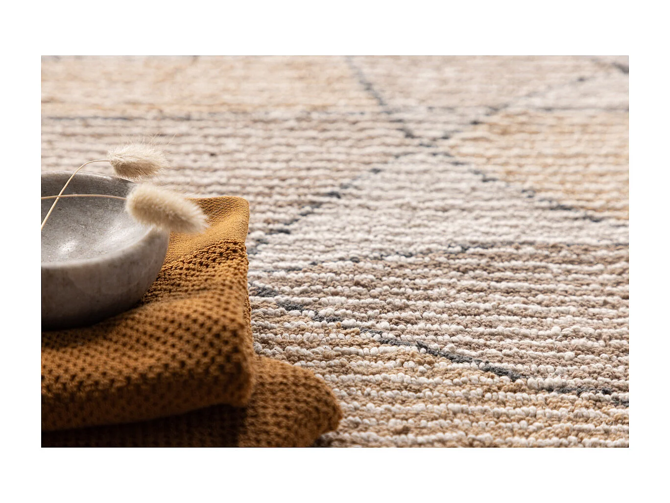 Alfombra de baño Loui 90x60cm color arena.