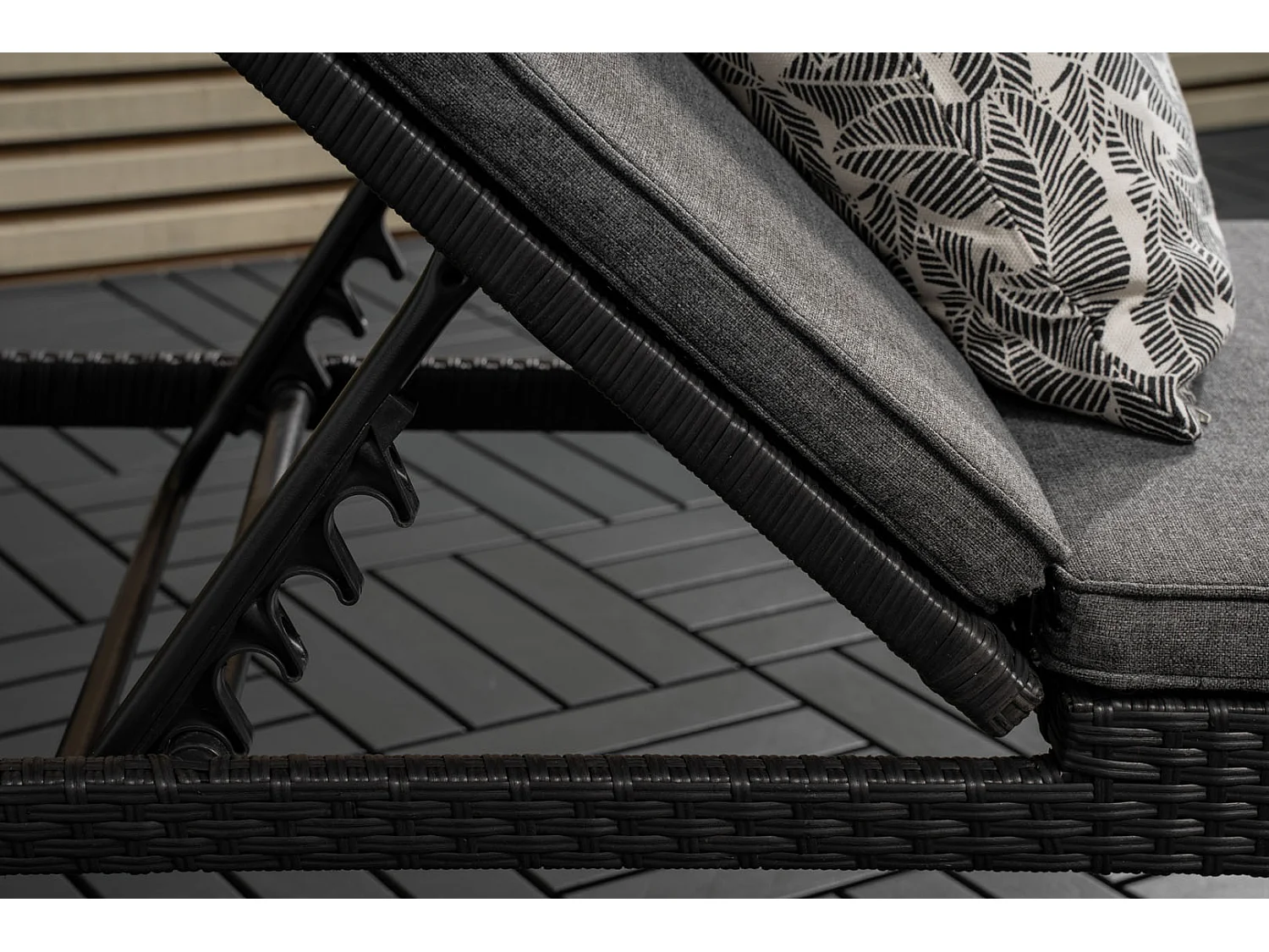 London Chaise longue, noir.