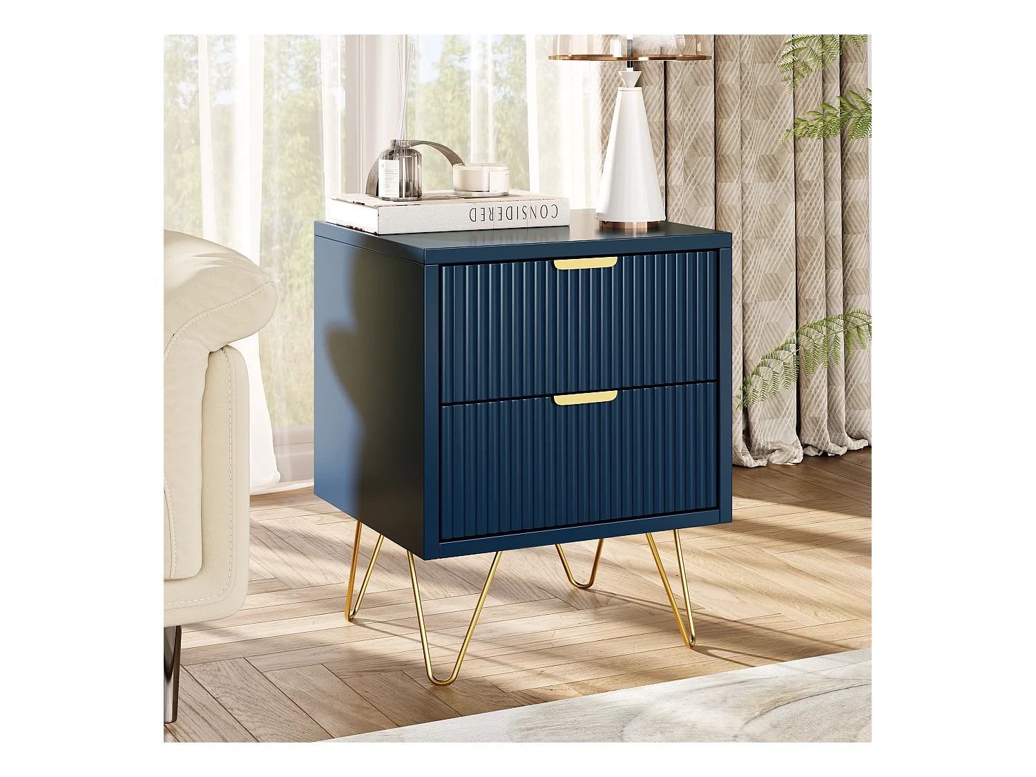 Moderner blauer Nachttisch mit 2 Schubladen und goldenen Füßen – Elegantes und funktionales Design