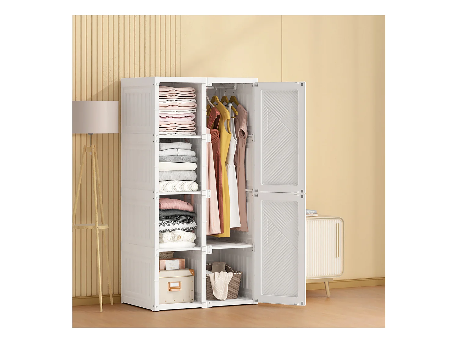 PP Faltbarer Kleiderschrank mit 6 Türen, 5 Fächern und 1 Kleiderstange – Weiß, 136 x 69 x 50 cm, 470 l Fassungsvermögen