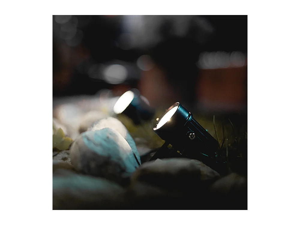 Projecteurs solaires EZIlight® Solar multi spot - 2 packs de 4 lampes