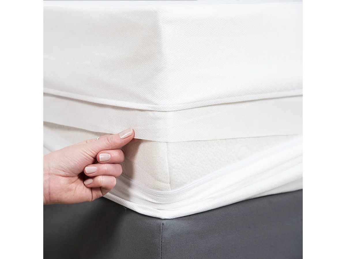 Housse intégrale anti punaise de lit  140x200cm