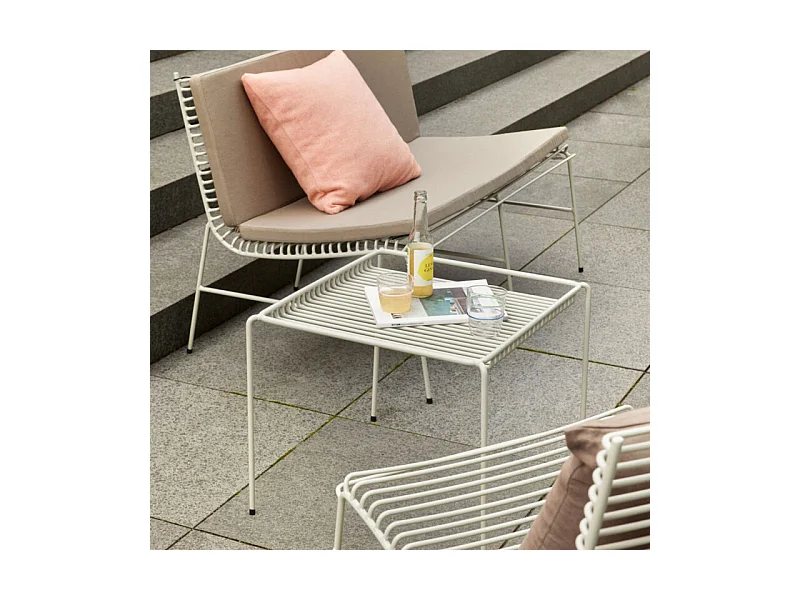 Banc moderne en métal noir SITYO