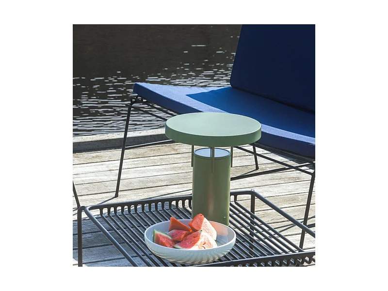 Banc moderne en métal noir SITYO