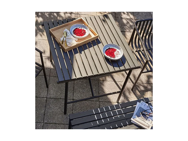 Table de jardin carrée 90x90cm en métal noir RAMIRO