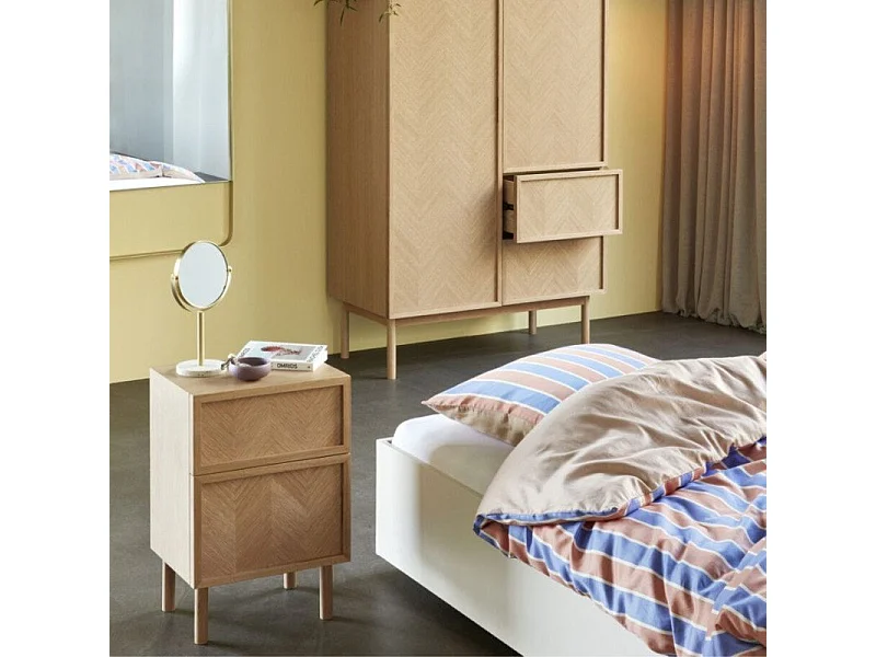 Table de chevet motif chevrons en bois PAMILA