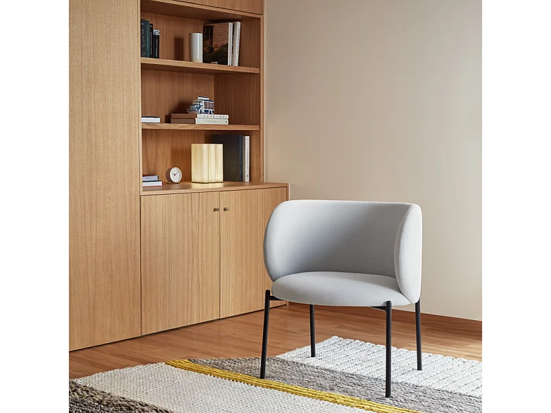 Fauteuil design arrondi en tissu pieds métal noir MOGI