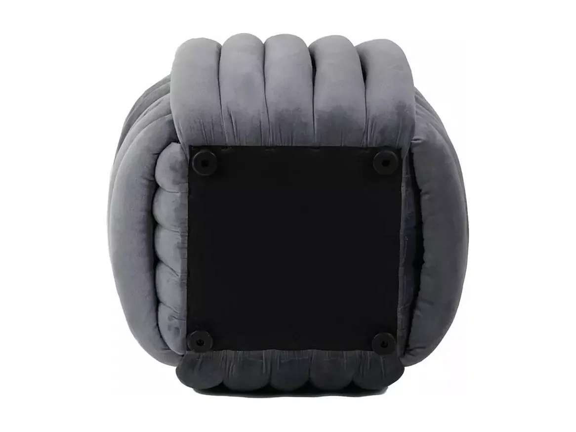 Pouf carré en velours gris matelassé, compact et moelleux COULIZ