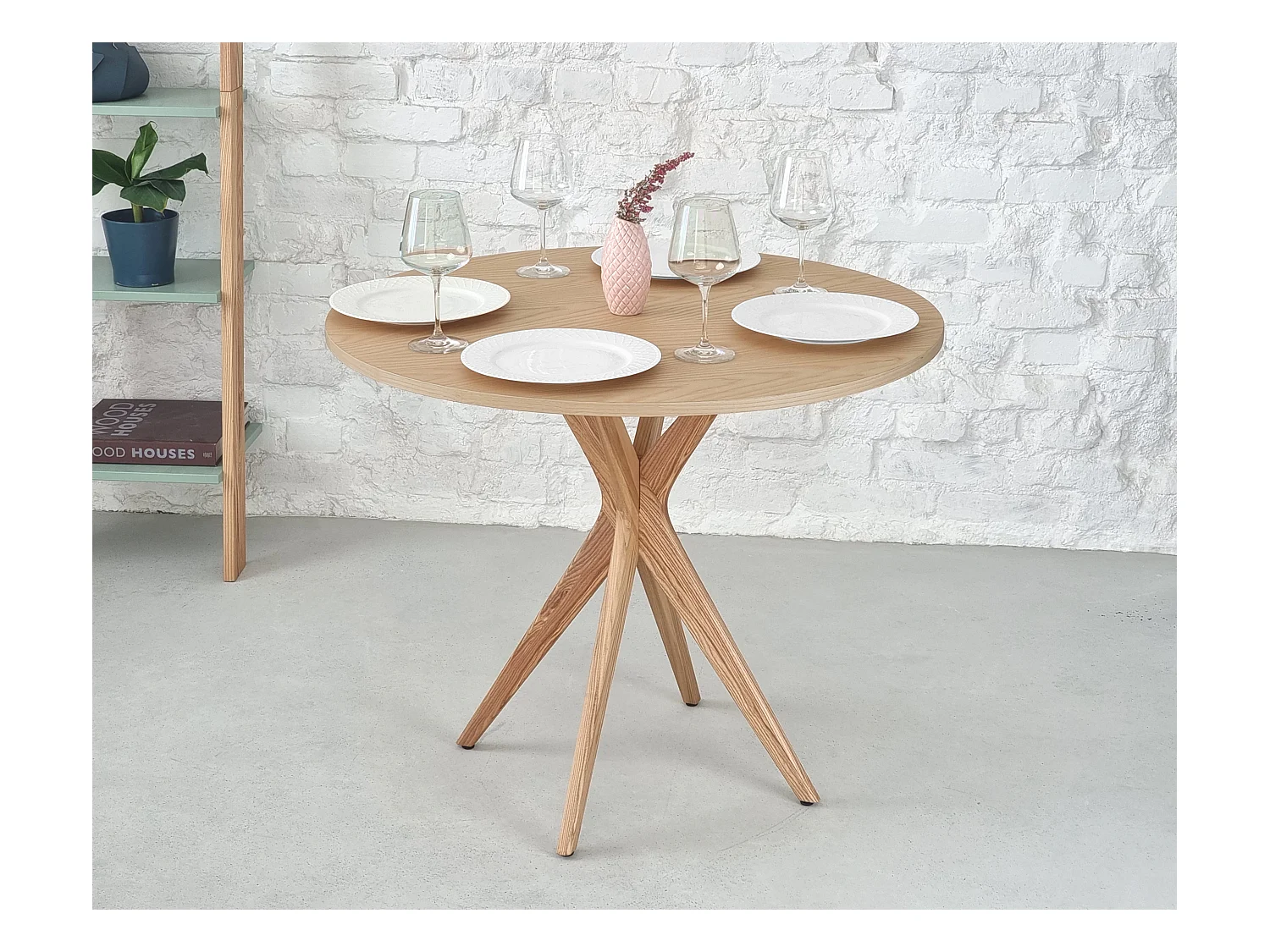 Table à manger ronde 80 cm Jubi bois de frêne