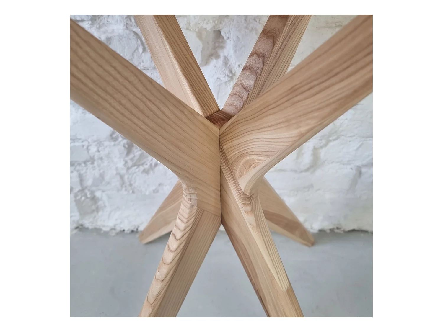 Table à manger ronde 80cm Vert Sauge | Pied en frêne