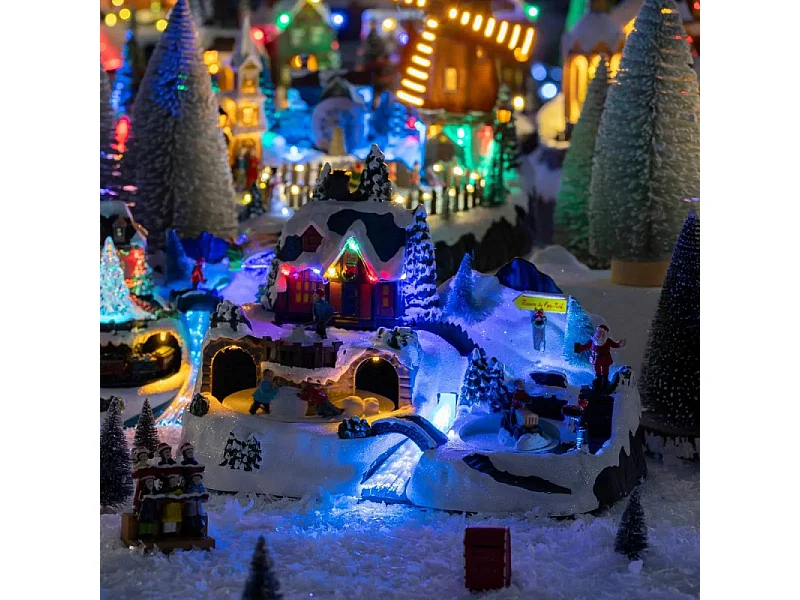 Village de Noël lumineux Maison du Père Noël Tracteur en mouvement