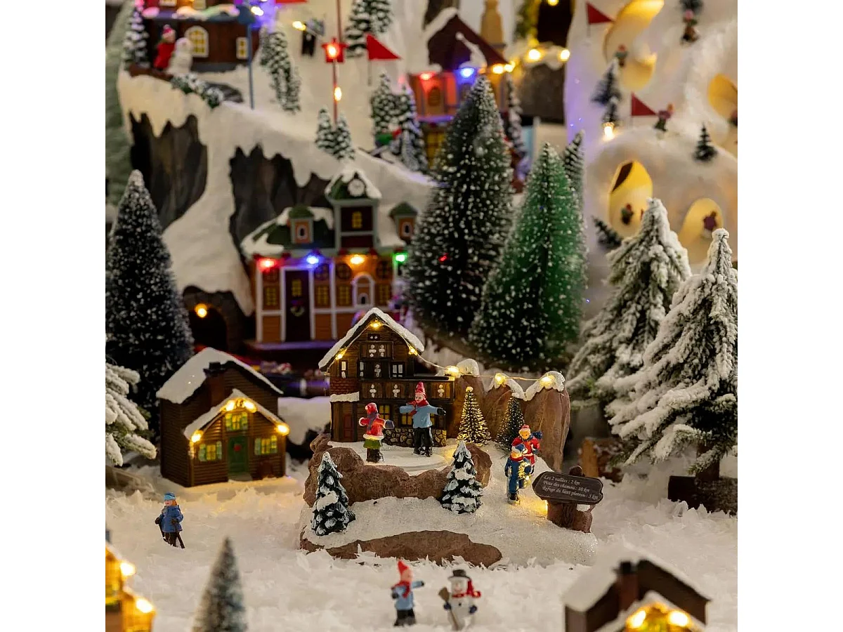 Village de Noël lumineux et animé Randonnée à ski