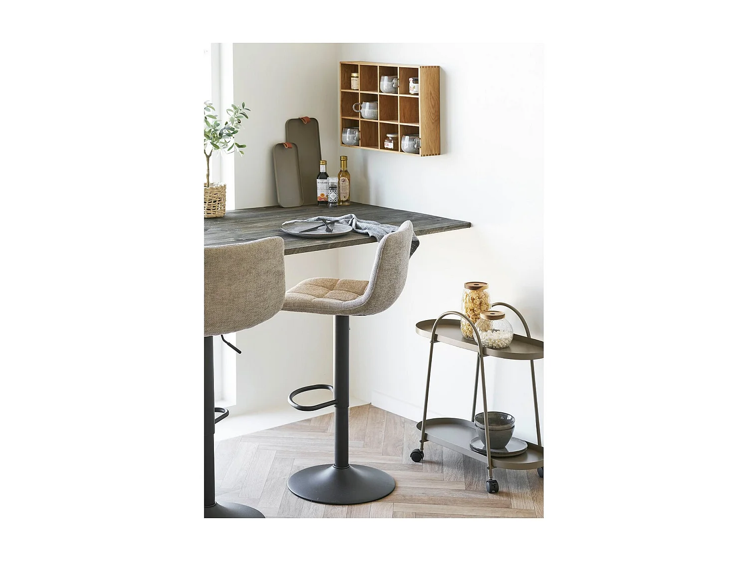 Zestaw 2 wysokich stołków Middelfart, Beżowy, 43x45x108 cm, Seven Design