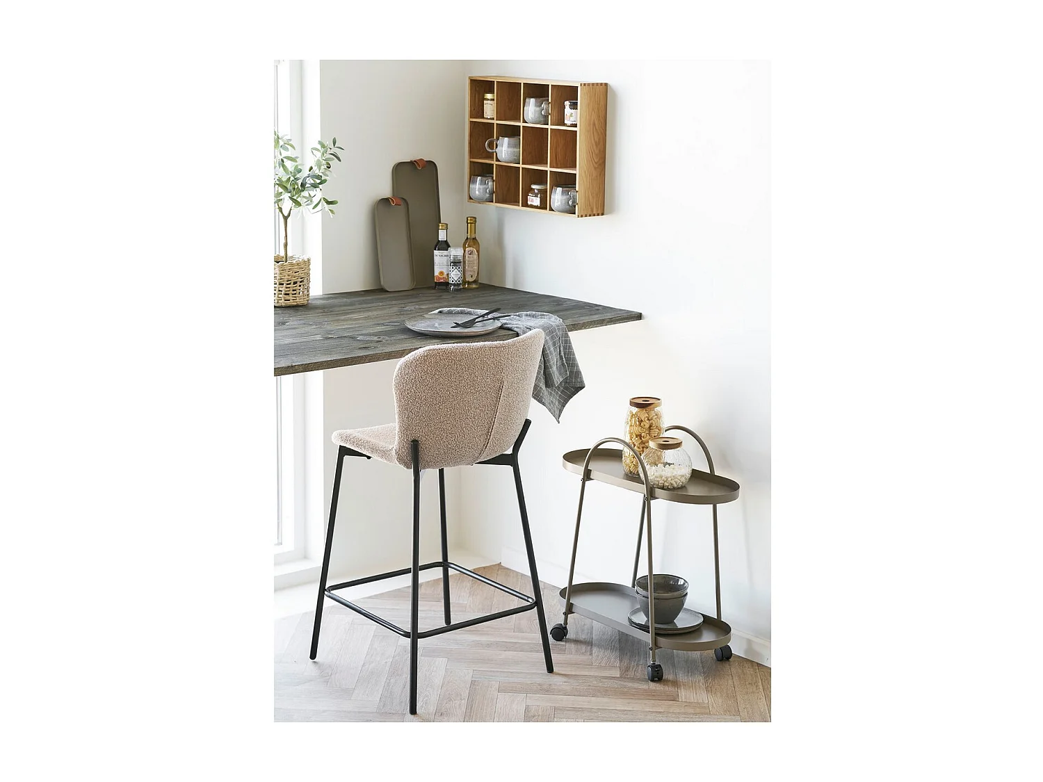 Zestaw 2 wysokich stołków Maceda, Beżowy, 47x55x95 cm, Seven Design