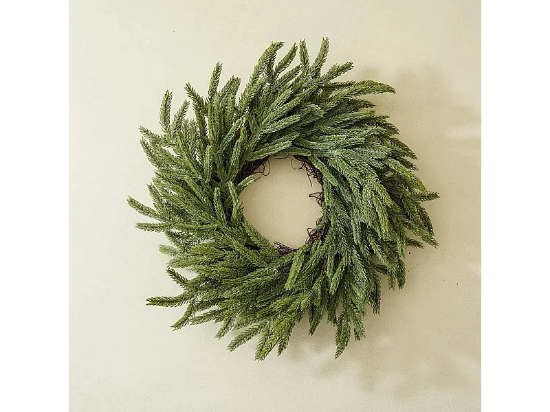 Guirnalda navideña de pino Norfolk "Liam" con efecto For Real Touch de Ø 60 cm