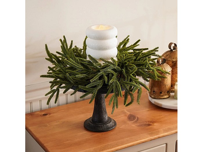 Ghirlanda tonda in PVC effetto aghi di Pino corona natalizia, dietro porta natalizio / 100 cm