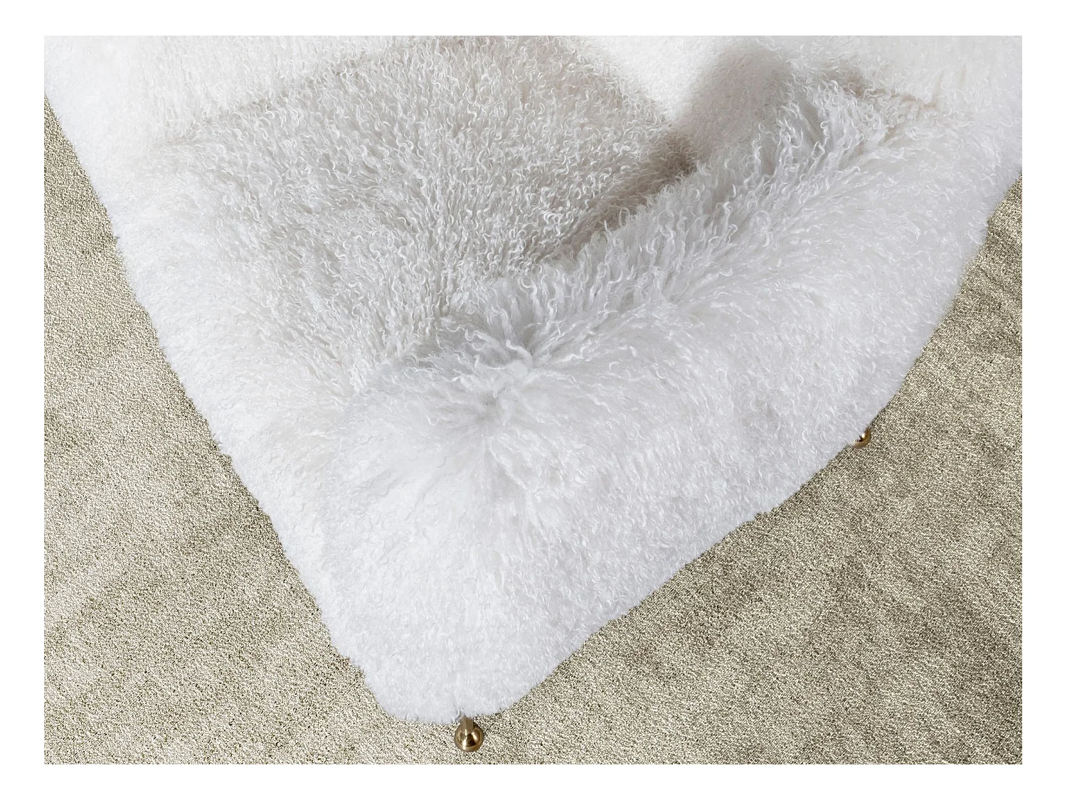 Fauteuil en tissu blanc à poils longs 5191 ANGEL CERDA