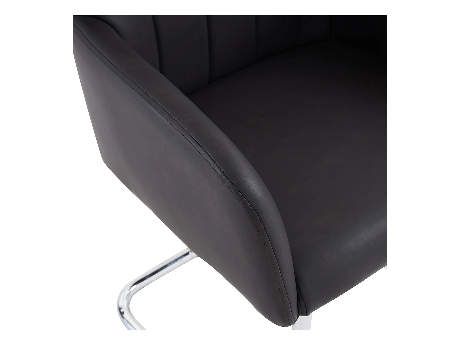 Lot de 2 chaises en similicuir avec accoudoirs et dossier - pieds en métal - noir